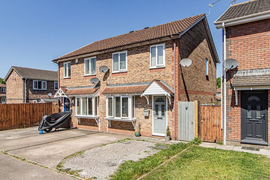Main image of property: Cwrt Ywen, Llanharry, Pontyclun, CF72