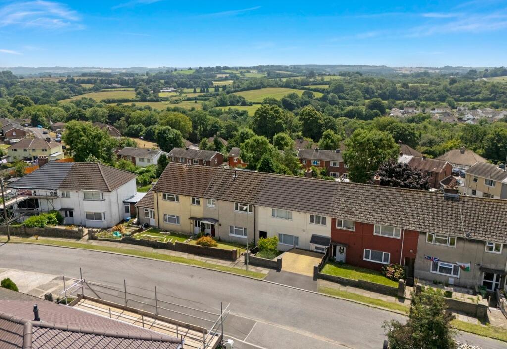 Main image of property: Heol Y Coed, Pontyclun, CF72