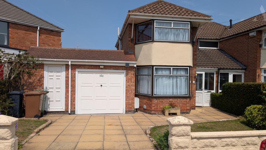 Main image of property: Gaydon Road, Solihull, West Midlands