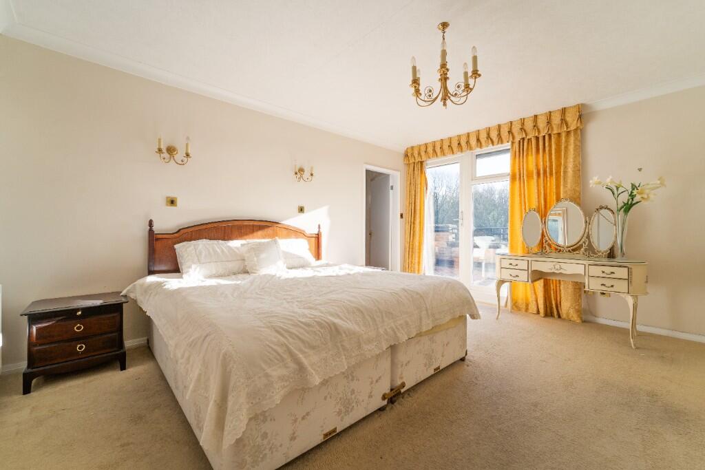Additional property image - Riverside Drive, Solihull, B91