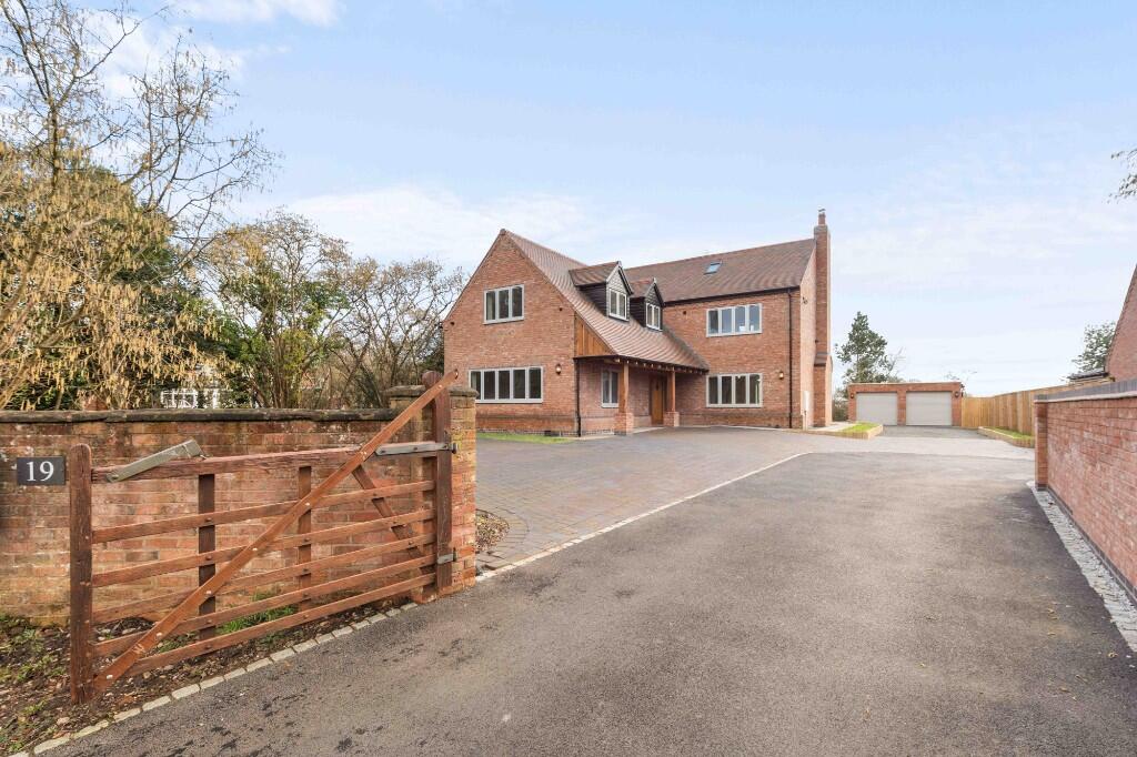 Main image of property: Droitwich Road, Feckenham