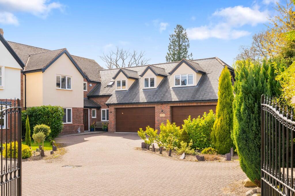 Main image of property: Rockingham Close, Dorridge 