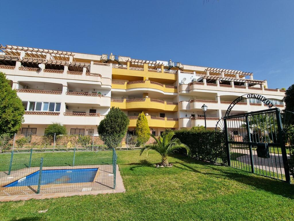 2 bedroom apartment for sale in Puente don Manuel,Málaga, Spain