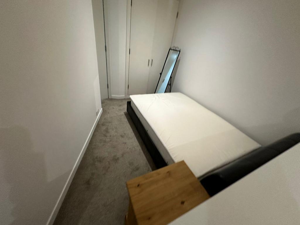 Additional property image - Rotunda, New Street, B2