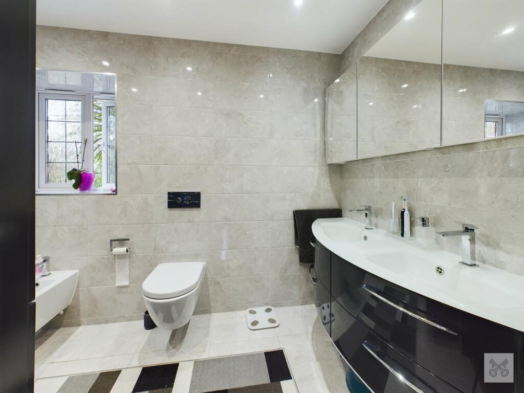 Additional property image - Durlock Avenue, Ramsgate, Kent, CT11
