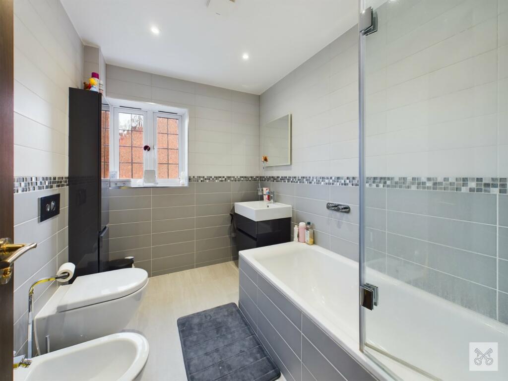 Additional property image - Durlock Avenue, Ramsgate, Kent, CT11