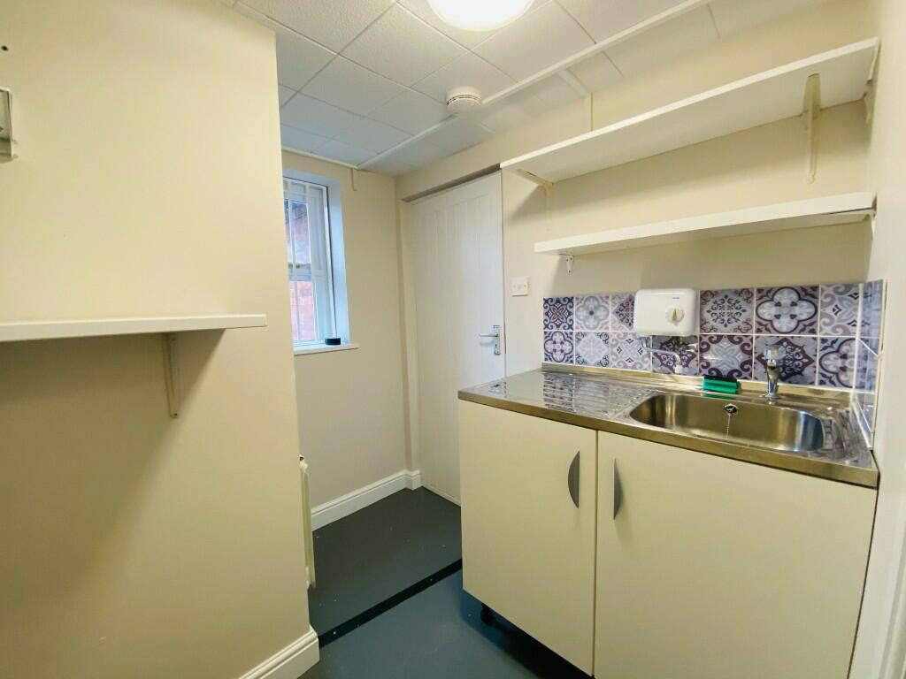Additional property image - 2b Grove Business Park, Atherstone on Stour, Stratford-upon-Avon, CV37 8DX
