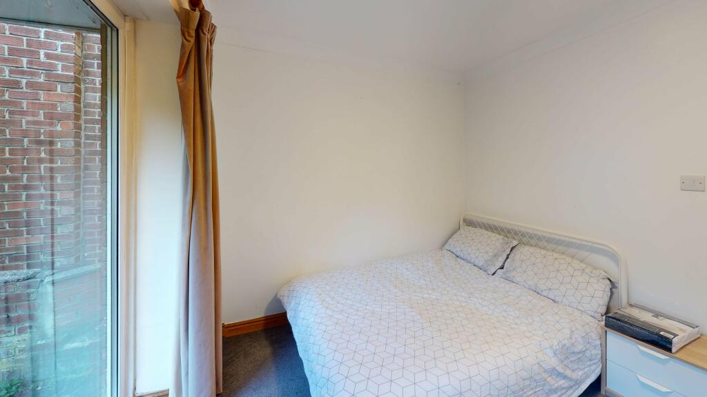 Additional property image - Mayorswell Close (L) 2 WEEKS RENT FREE 25/26, ,
