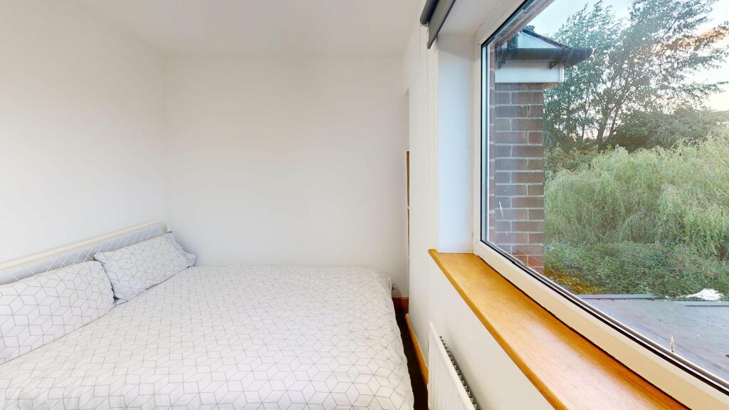 Additional property image - Mayorswell Close (L) 2 WEEKS RENT FREE 25/26, ,