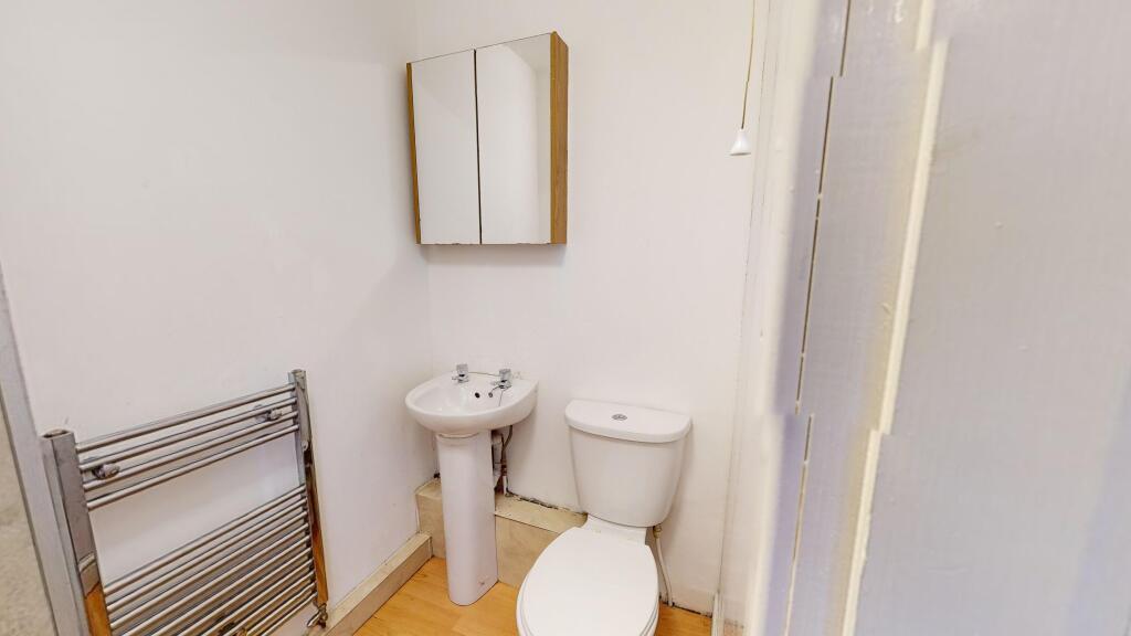 Additional property image - Hawthorn Terrace (1 Room for 25/26), ,