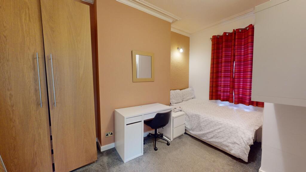 Additional property image - Hawthorn Terrace (1 Room for 25/26), ,