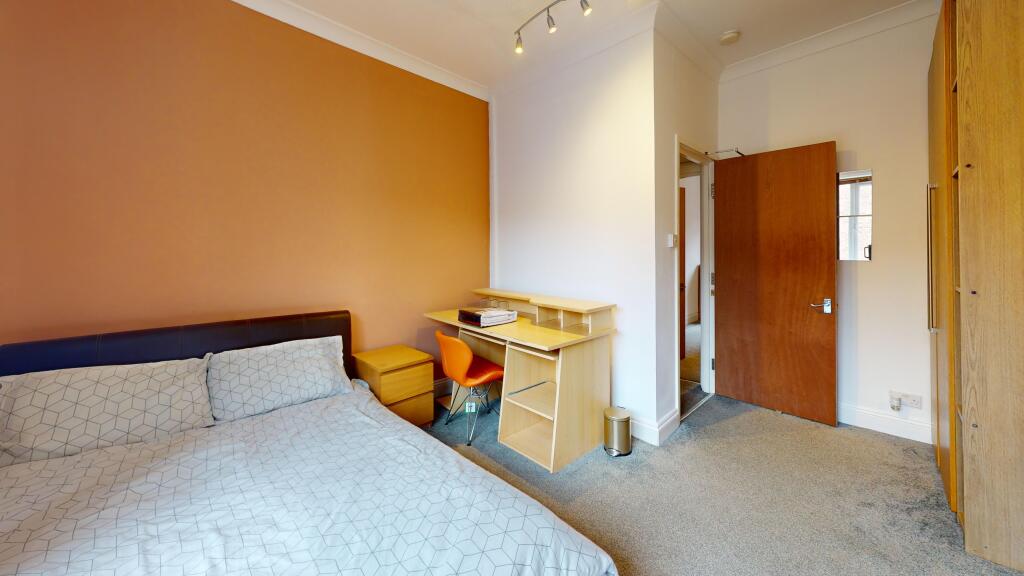 Additional property image - Hawthorn Terrace (1 Room for 25/26), ,
