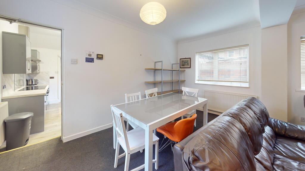 Additional property image - Hawthorn Terrace (1 Room for 25/26), ,