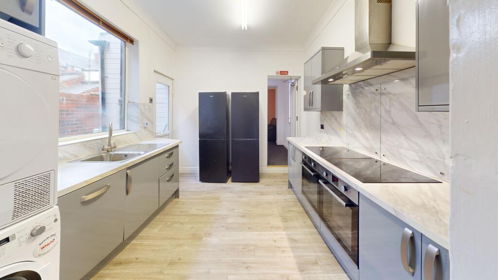 Additional property image - Hawthorn Terrace (1 Room for 25/26), ,