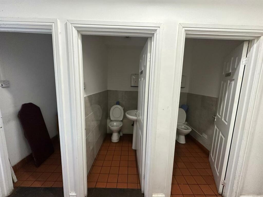 Additional property image - Bearwood Road, Smethwick
