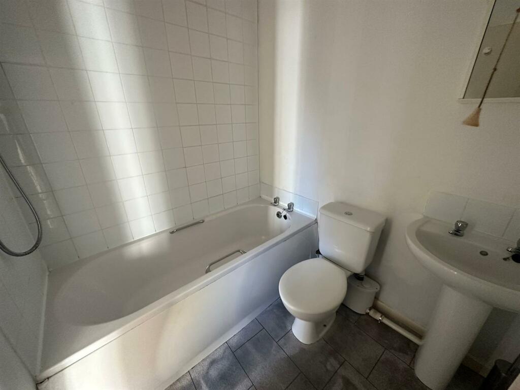 Additional property image - Junction Road, Birmingham