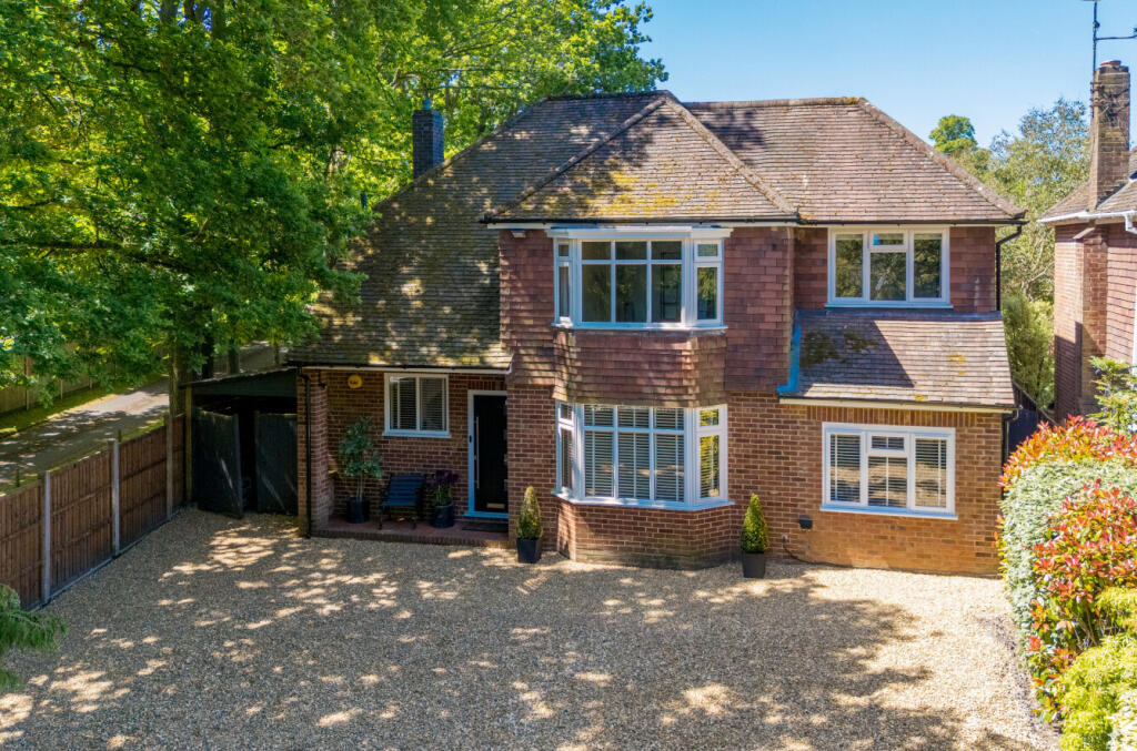 Main image of property: Avenue Road, Farnborough, Hampshire, GU14