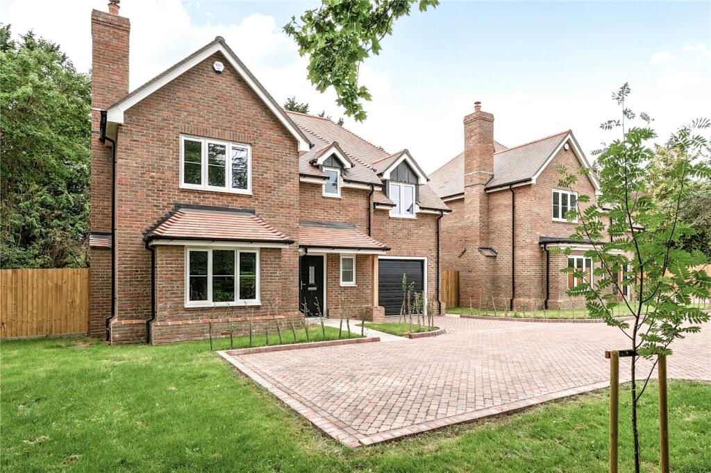 Main image of property: Bartley Heath, North Warnborough, Hook, Hampshire, RG29