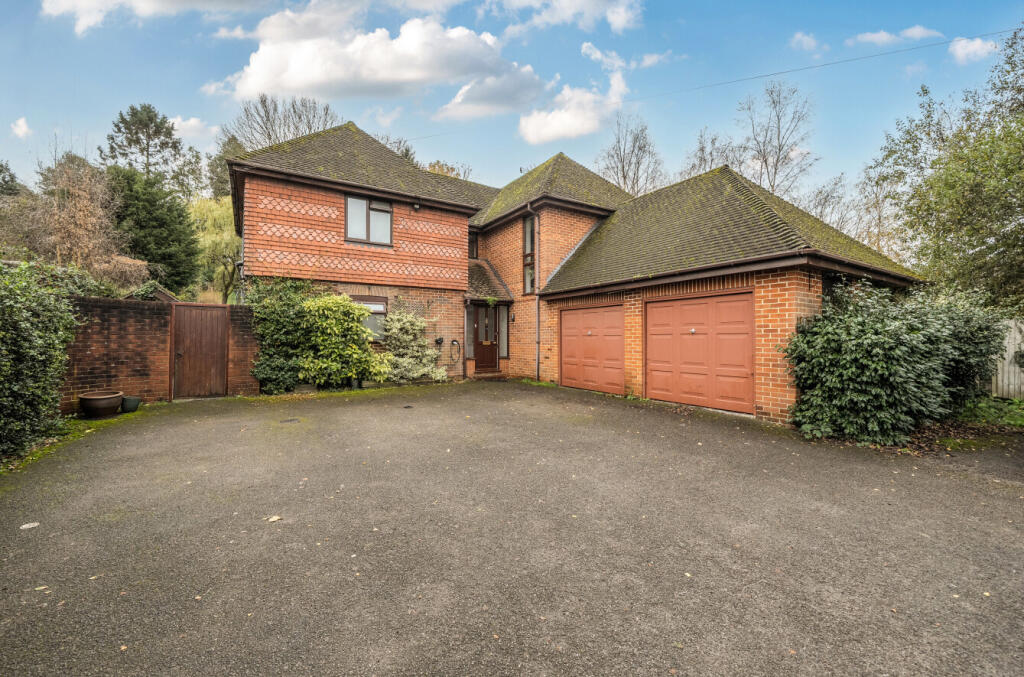 Main image of property: The Green, Elstead, Godalming, Surrey, GU8