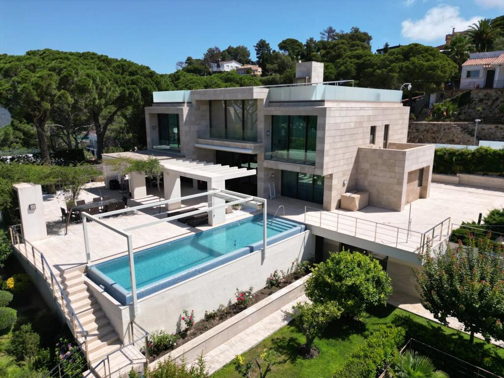 Main image of property: Catalonia, Girona, Lloret de Mar