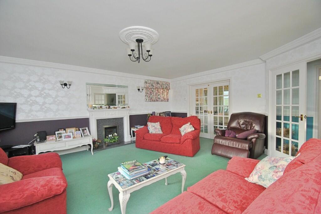 Additional property image - Montacute Way, Wimborne, Dorset, BH21