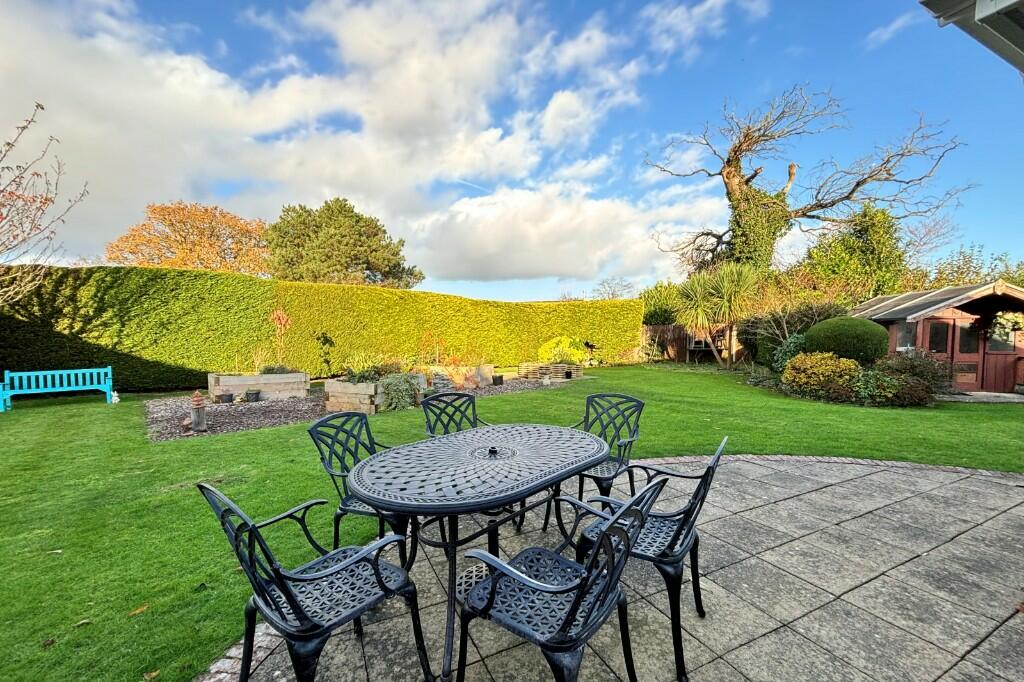 Additional property image - Montacute Way, Wimborne, Dorset, BH21