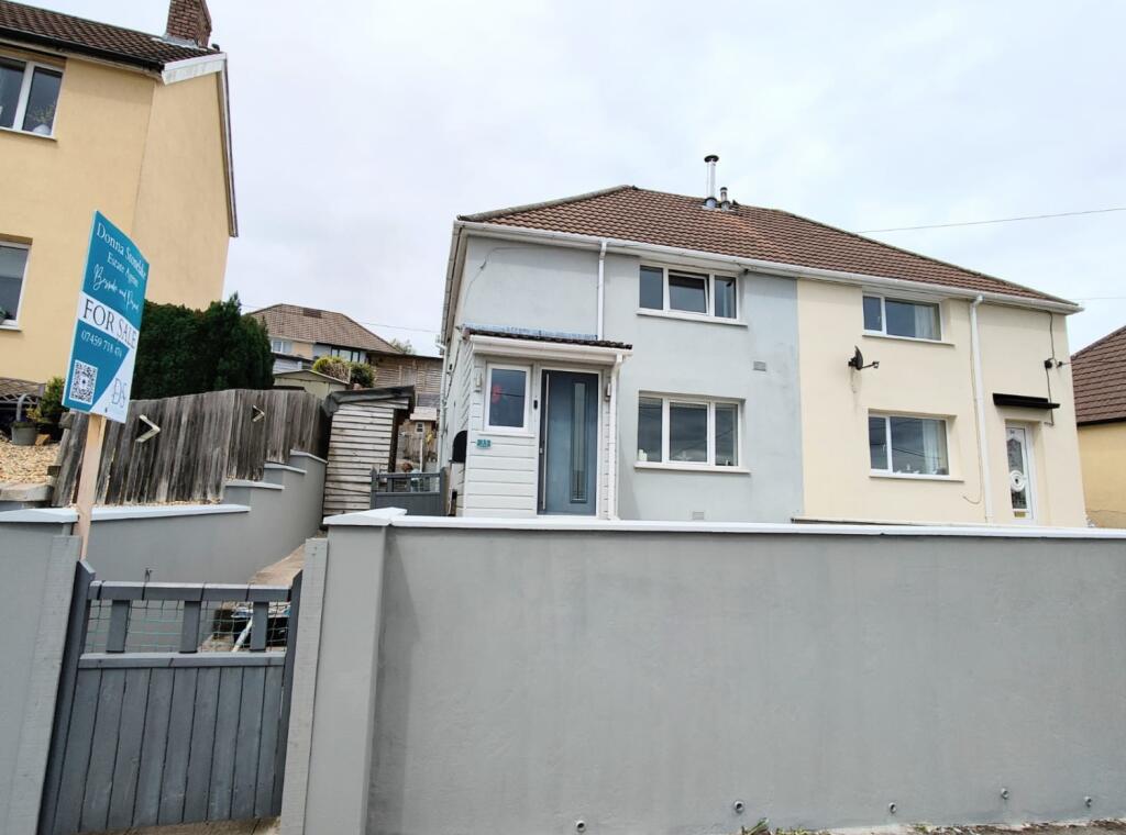 2 bedroom semidetached house for sale in Elgam Avenue, Blaenavon