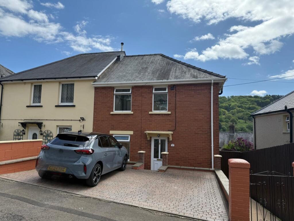 Main image of property: Waunddu, Pontnewynydd, Pontypool