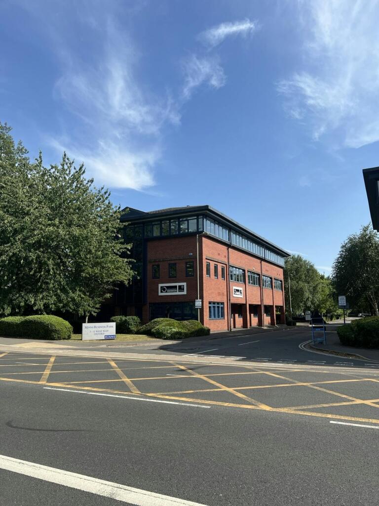 Main image of property: 1st Floor, Buxton Court, 3 West Way, Oxford, OX2 0JB