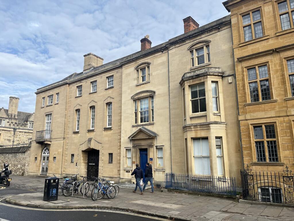 Main image of property: 1 St. Giles, Oxford, OX1 3JS