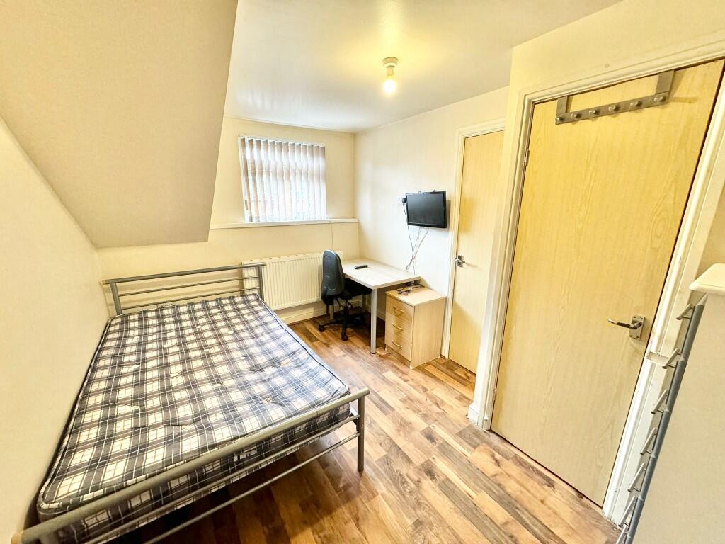 Main image of property: Alma Place, Oxford, Oxfordshire, OX4