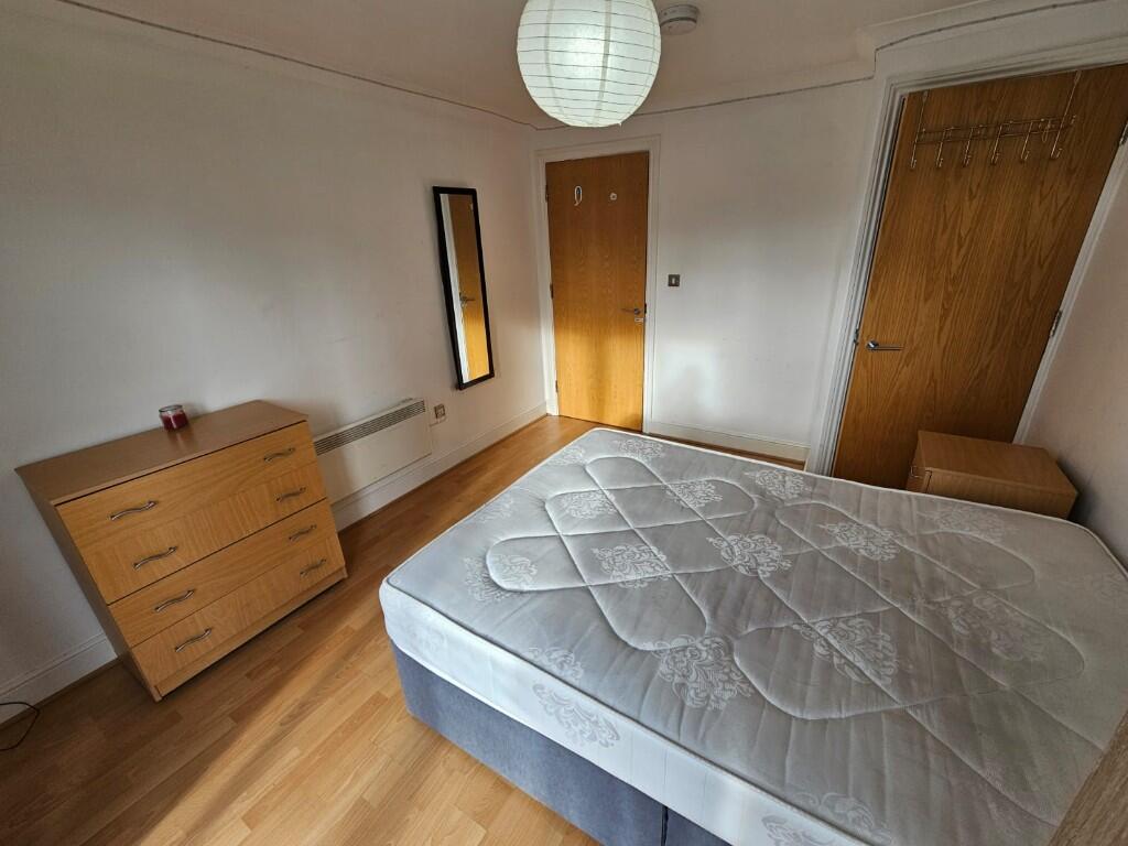 Main image of property: North Ninth Street, Milton Keynes, Buckinghamshire, MK9
