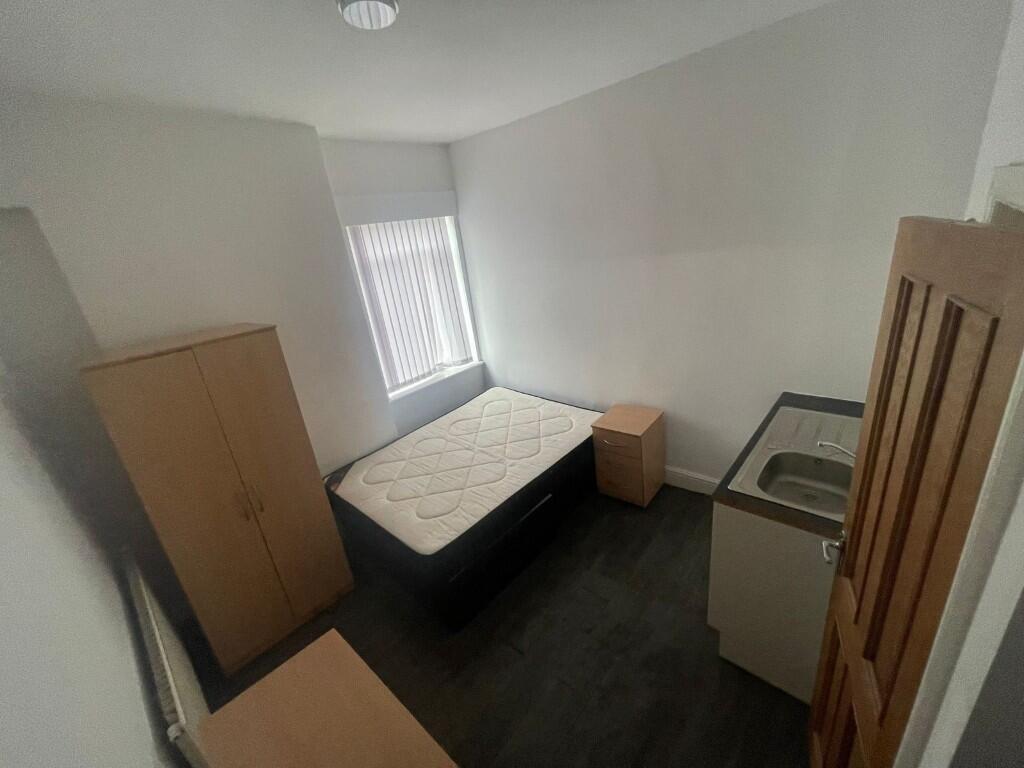 Main image of property: Gillott Road, Birmingham, B16