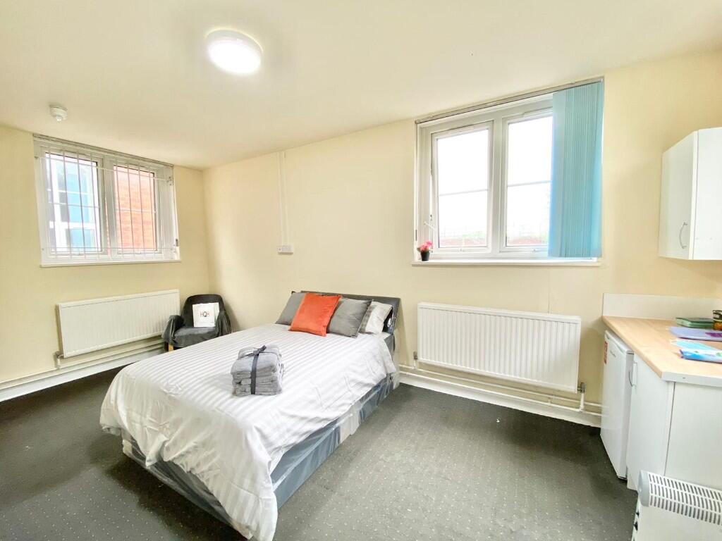 Main image of property: St. Peters Road, Birmingham, B20