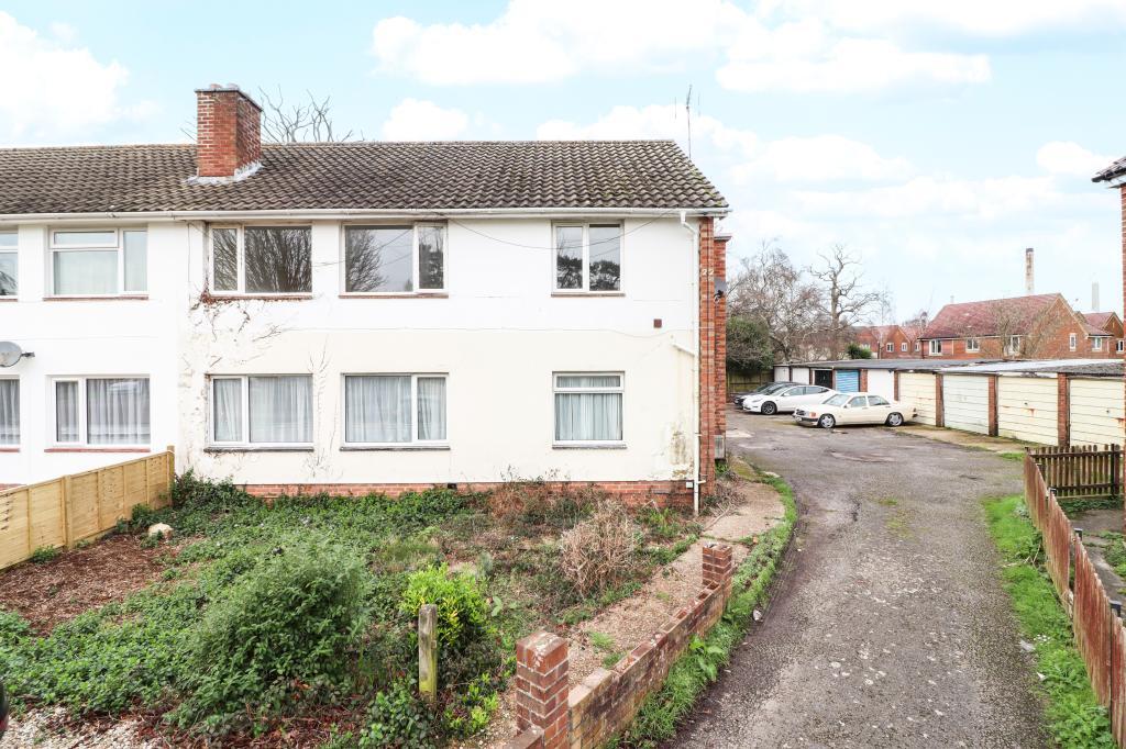 Main image of property: Crawte Avenue,Holbury,Southampton