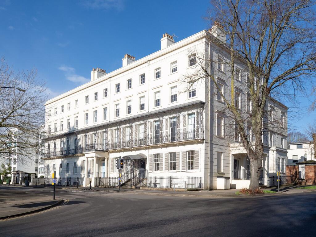 Main image of property: The Royal Terrace, Jephson House, CV32 4HB