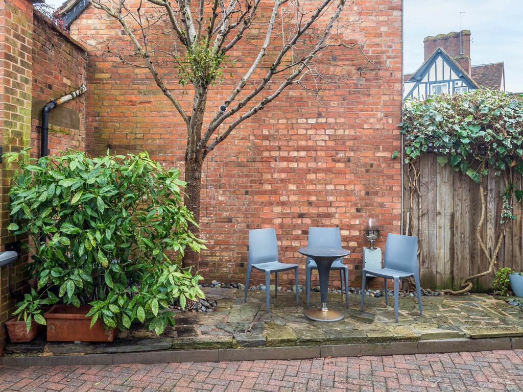 Additional property image - Scholars Lane, Wheelers Court Scholars Lane, CV37