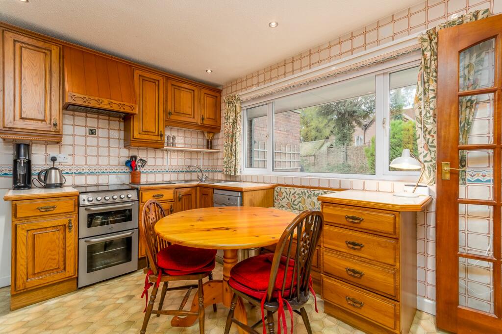 Additional property image - Frogmore Road, Snitterfield, CV37