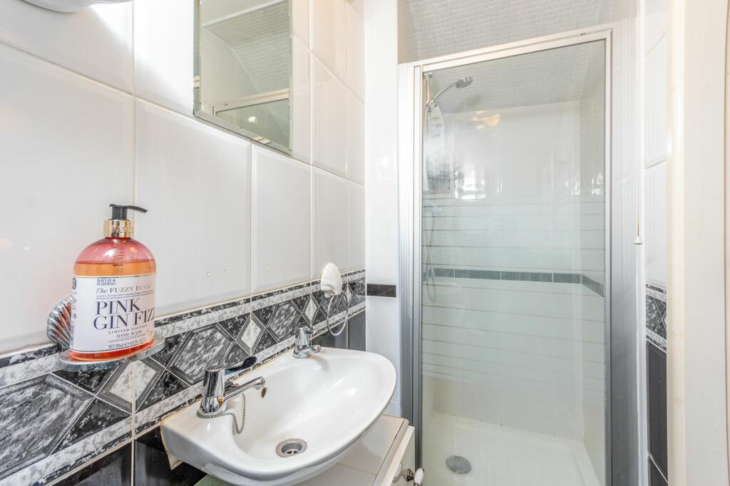 Additional property image - Frogmore Road, Snitterfield, CV37