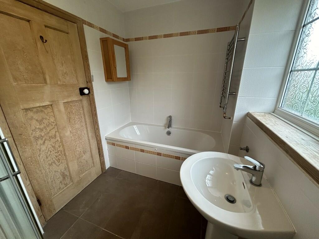 Additional property image - Grange Road, Dorridge, Solihull, B93 8QS