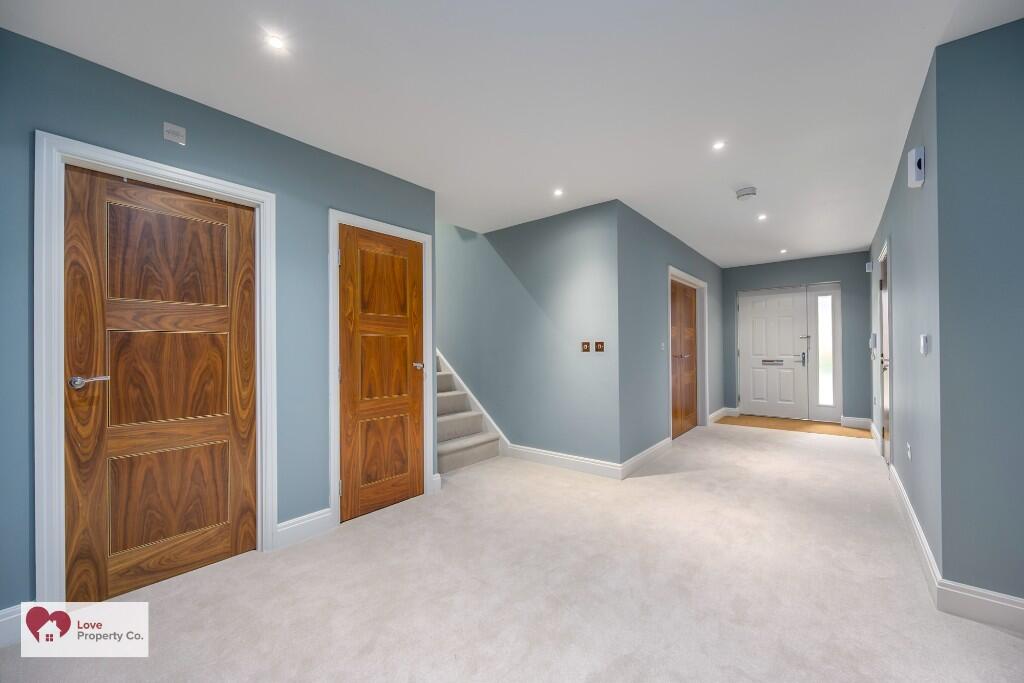 Additional property image - Copper Beech Close, Dorridge, Solihull, B93 8FF