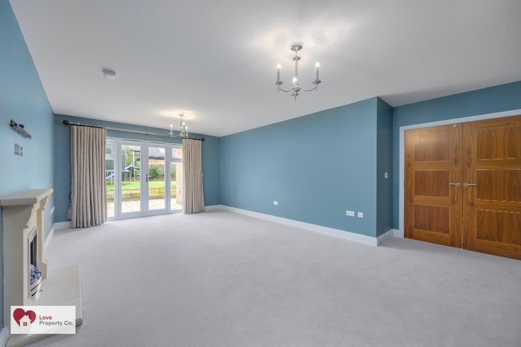 Additional property image - Copper Beech Close, Dorridge, Solihull, B93 8FF