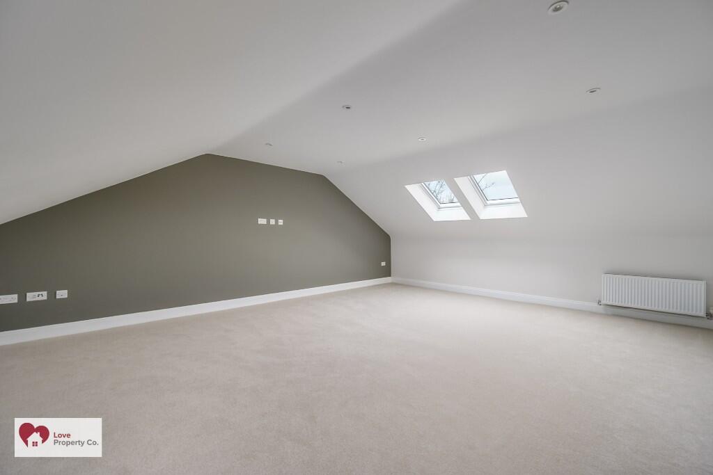 Additional property image - Copper Beech Close, Dorridge, Solihull, B93 8FF