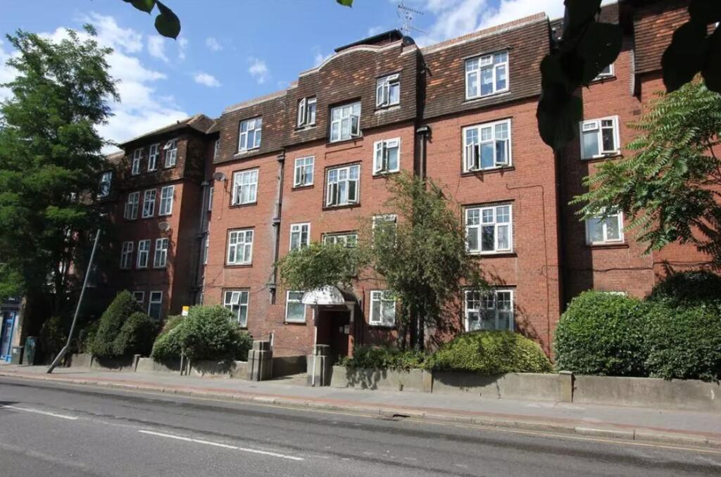 2 bedroom apartment for sale in House, Coombe Road, Croydon, CR0