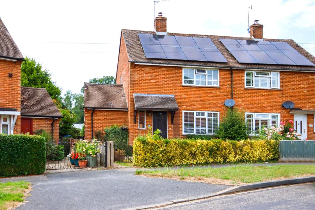 Main image of property: Chantlers Mead, Cowden, Edenbridge