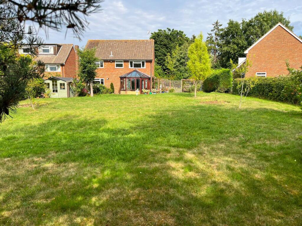 Main image of property: Waterlakes, Edenbridge