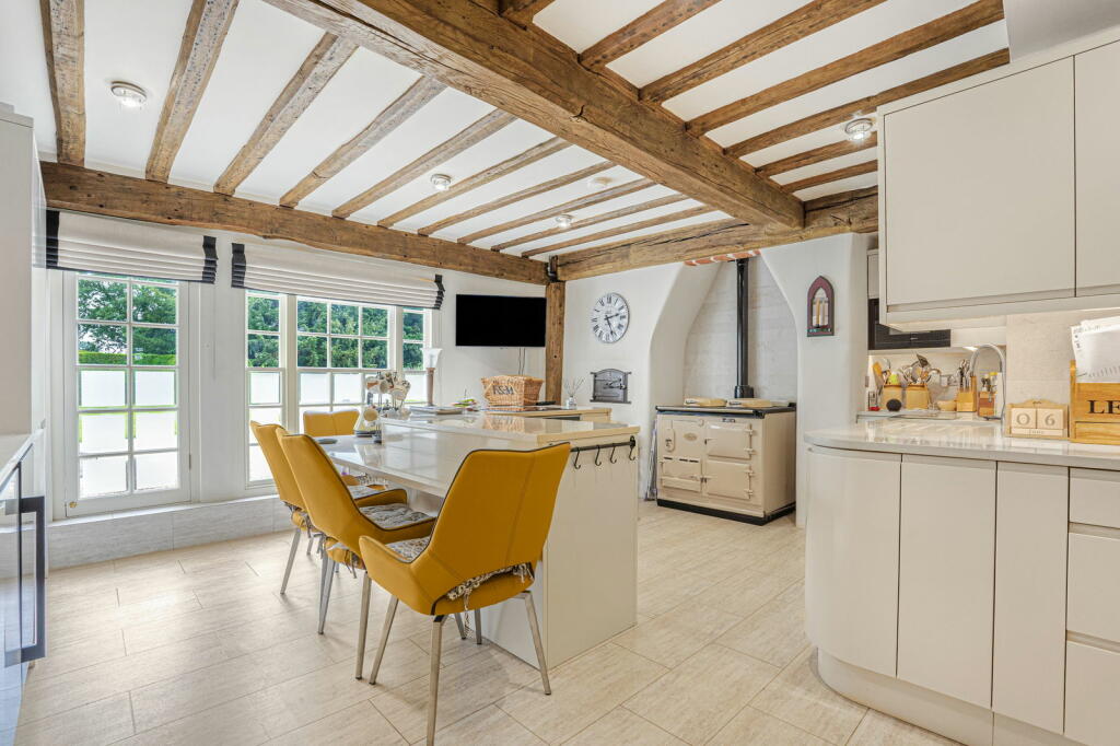 Additional property image - Campions, Old Harlow, CM17