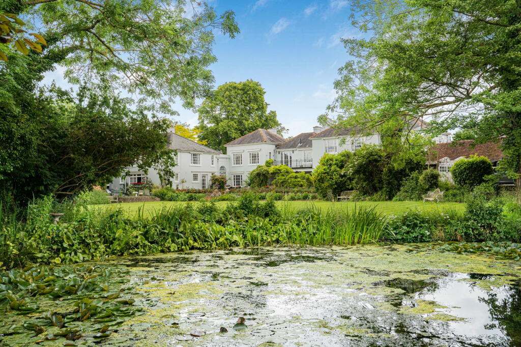 Additional property image - Campions, Old Harlow, CM17