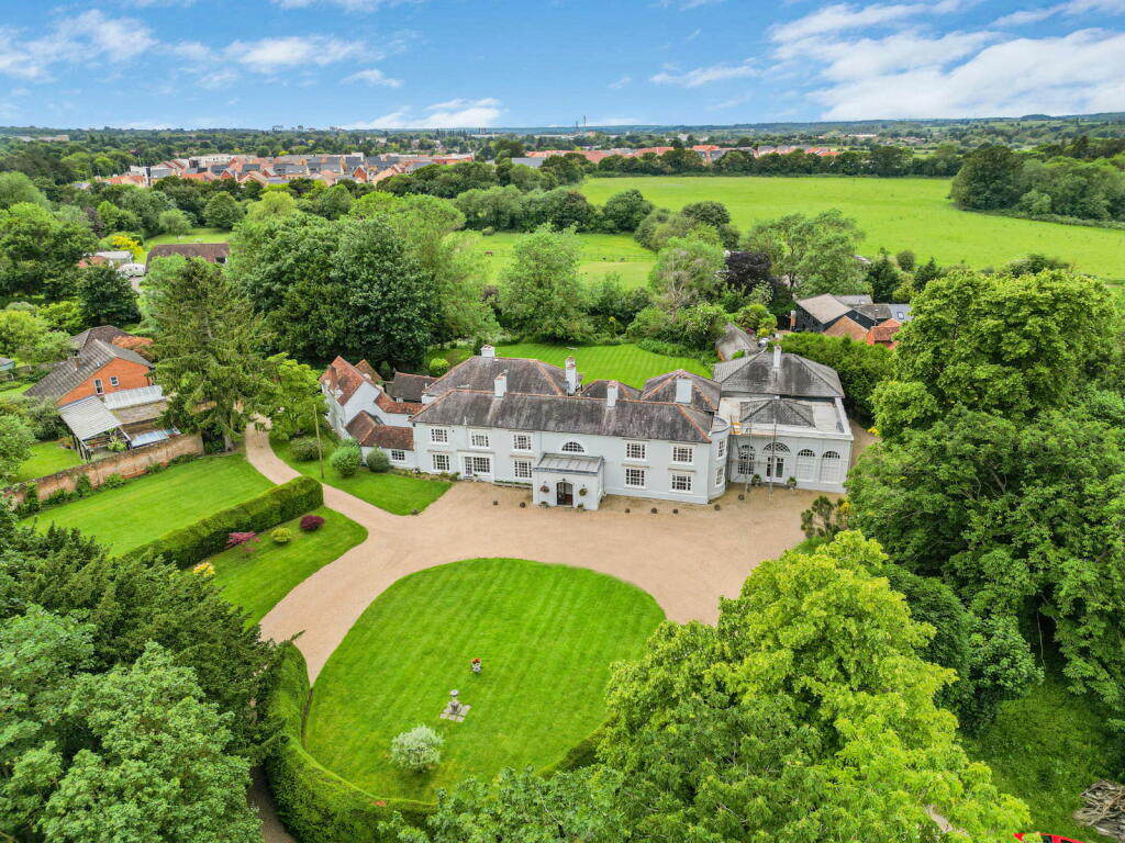 Additional property image - Campions, Old Harlow, CM17