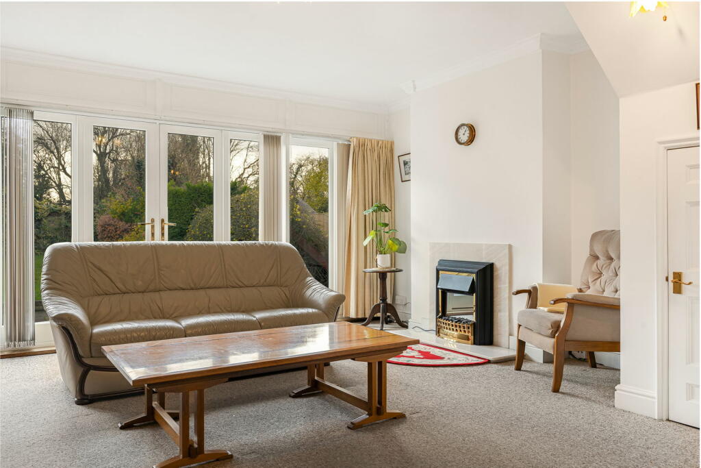 Additional property image - Sheering Mill Lane, Sawbridgeworth, CM21